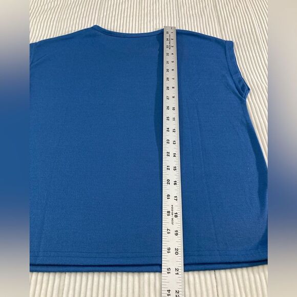 Lucky Brand Girls M Blue Sleeveless Tee Clover Logo Flame Resistant Casual - Picture 6 of 6